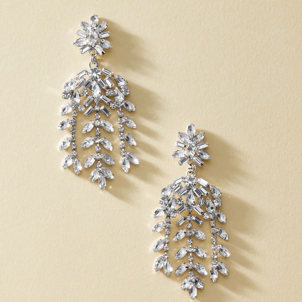LOREN HOPE Elena Crystal Chandelier Statement Earrings - Picture 5 of 7